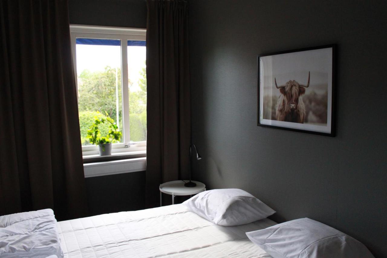 De La Gardie Park Vandrarhem Hostel Lidköping Dış mekan fotoğraf