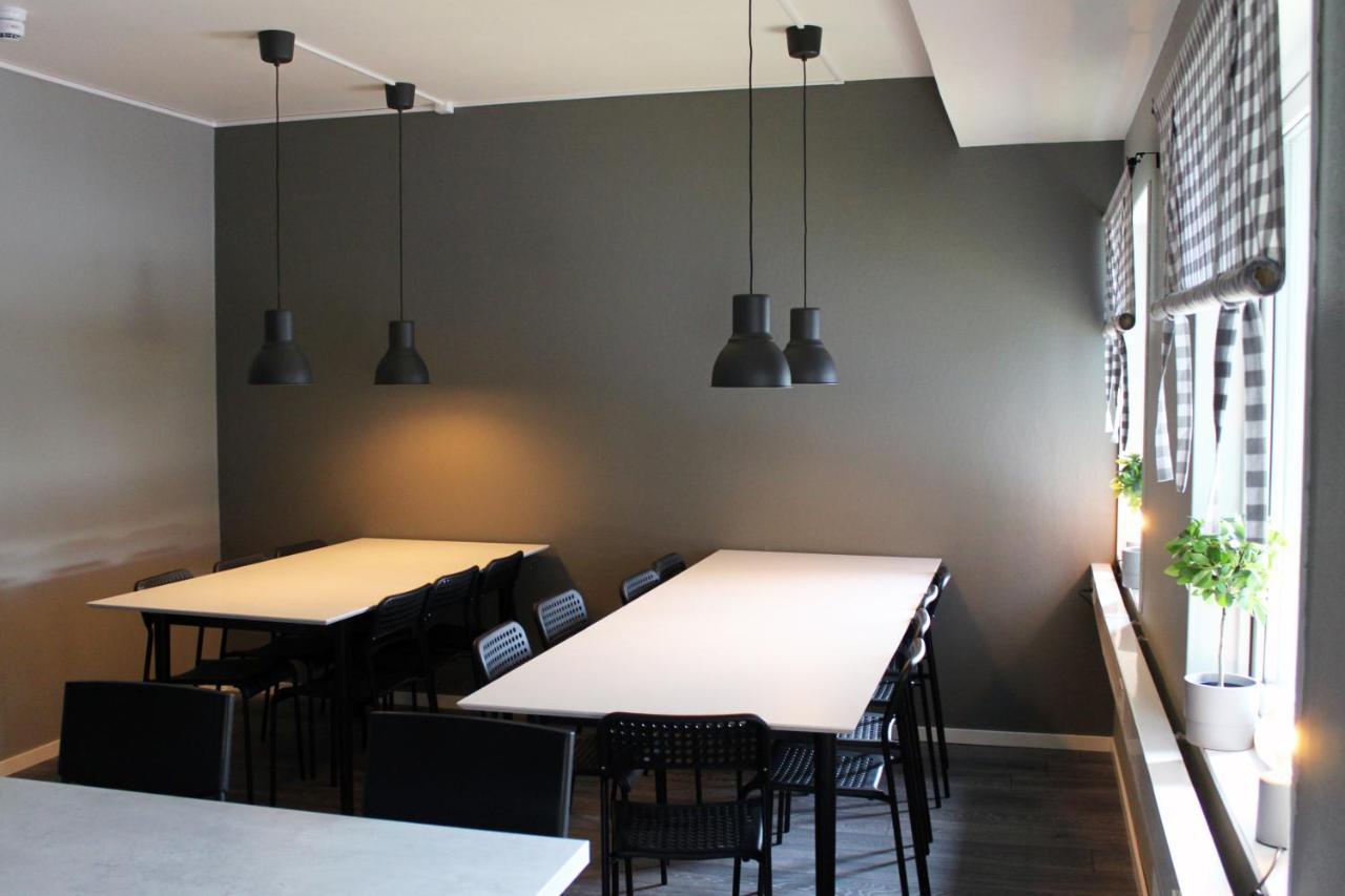De La Gardie Park Vandrarhem Hostel Lidköping Dış mekan fotoğraf